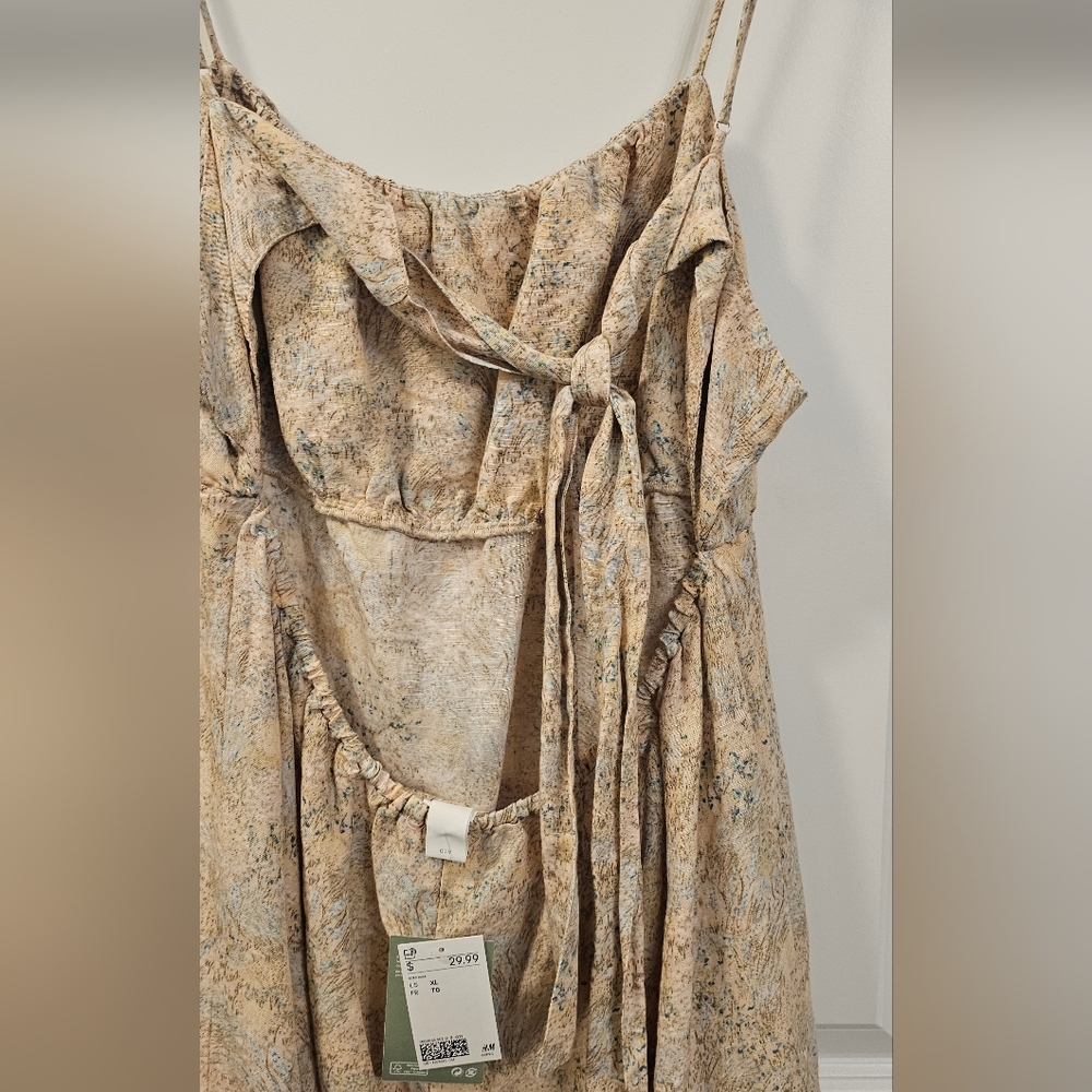 H&M Dress - Picture 7 of 8